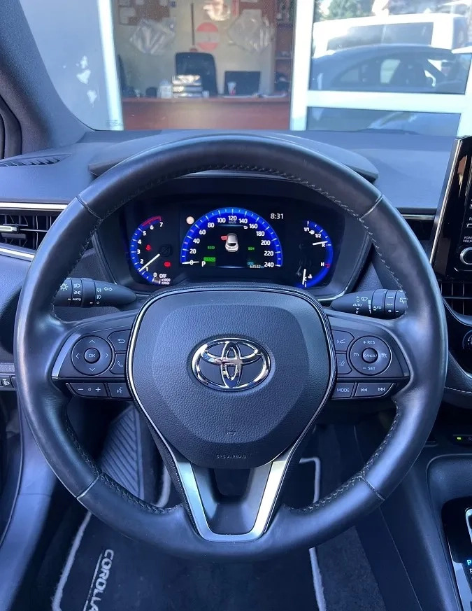Toyota Corolla cena 87900 przebieg: 63000, rok produkcji 2020 z Góra małe 742